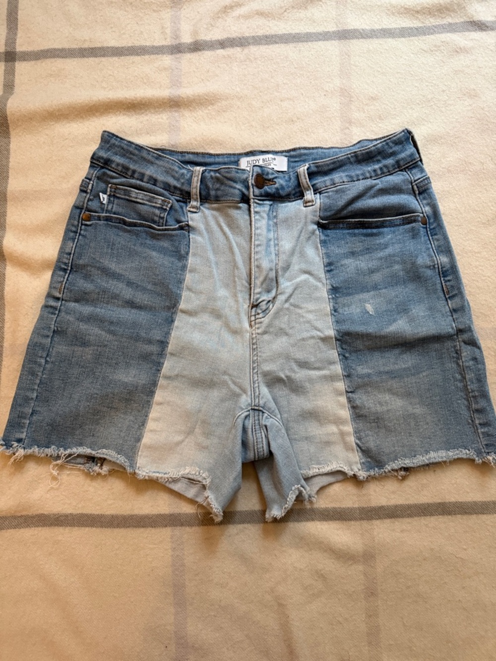 Judy Blue Two-Tone Blue Panel Denim Shorts